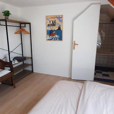 Chambres D'Hotes Domaine La Touche Pleine-Fougères Eksteriør billede